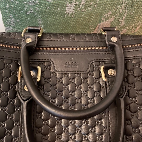 Black Top Handle Crossbody Carryon Bag - Picture 13 of 13